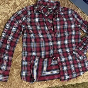 SUPER SOFT Land’s End plaid button up flannel top